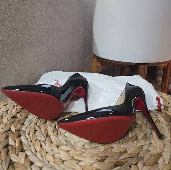 Christian Louboutin So Kate Patent Pointed-Toe Red Sole Pumps - S - Picture 2 of 10